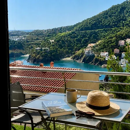 Costa Vermella, Vue Et Montagne Au Calme