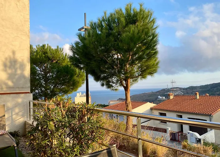 Costa Vermella, Vue Et Montagne Au Calme *